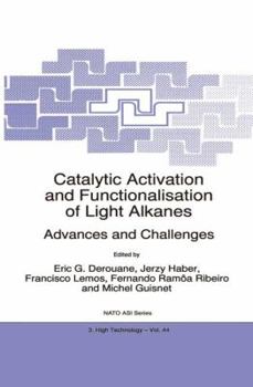 Paperback Catalytic Activation and Functionalisation of Light Alkanes: Advances and Challenges Book