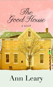Hardcover The Good House [Large Print] Book
