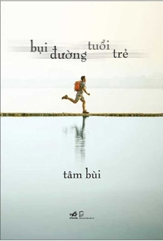 Paperback The Dust of Youth [Vietnamese] Book
