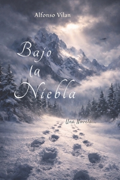 Paperback Bajo la Niebla [Spanish] Book