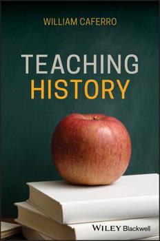 Paperback Teaching History Book