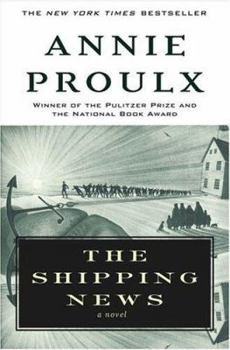 Paperback The Shipping News Book