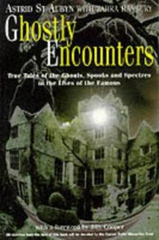 Paperback Ghostly Encounters Book