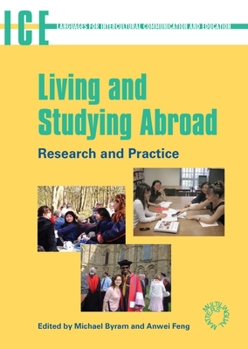 Paperback Living and Studying Abroad: Research and Practice, 12 Book