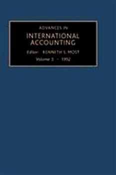 Hardcover Advances in International Accounting: Volume 5 Book