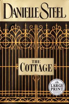 Hardcover The Cottage [Large Print] Book