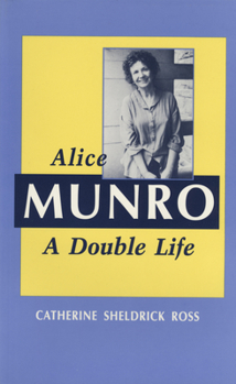 Paperback Alice Munro: A Double Life Book