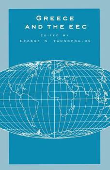 Paperback Greece and the EEC: Integration and Convergence Book