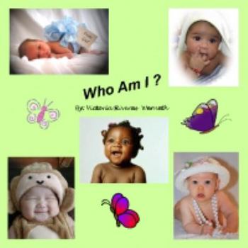 Paperback Who Am I ? [Large Print] Book