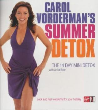 Paperback Carol Vorderman's Summer Detox Book