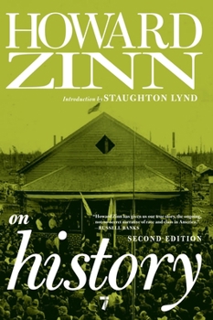 Paperback Howard Zinn on History Book
