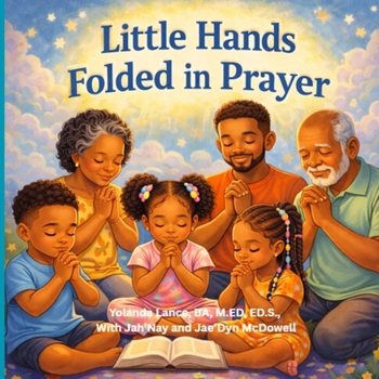 Paperback Little Hands Folded in Prayer [Large Print] Book