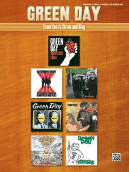 Paperback Green Day - Strum and Sing Book