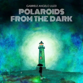 Paperback Polaroids from the Dark [Italian] Book