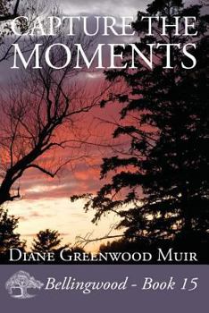 Paperback Capture the Moments Book