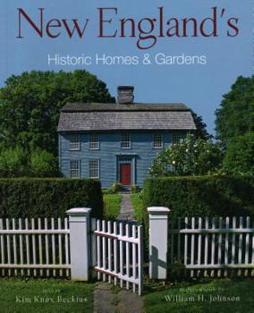 Paperback New England's Historic Homes & Gardens Book