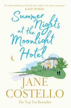 Paperback Summer Nights At the Moonlight Hotel Book
