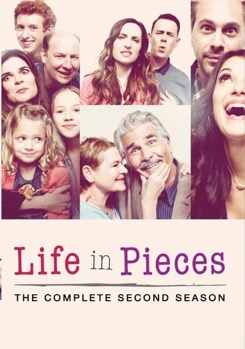 DVD Life in Pieces: Season Two Book