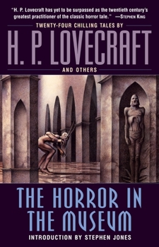 Paperback The Horror in the Museum Book