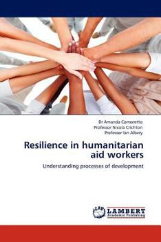 Paperback Resilience in Humanitarian Aid Workers Book