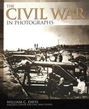 Paperback The Civil War in Photographs Book