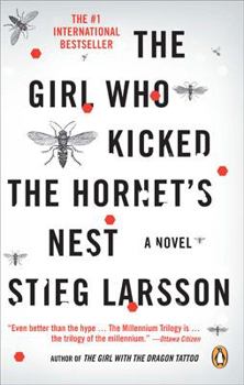 Paperback The Girl Who Kicked the Hornet's Nest (Millennium Series) Book