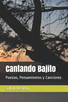 Paperback cantando bajito [Spanish] Book