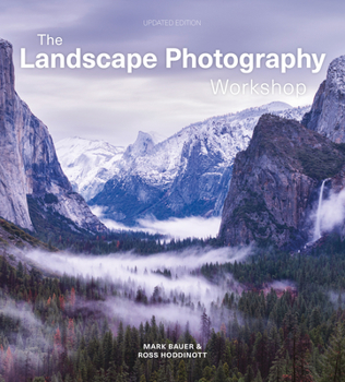 Paperback The Landscape Photography Workshop Book