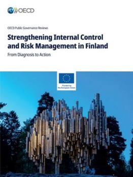 Paperback Strengthening Internal Control and Risk Management in Finland Book