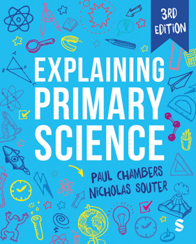 Paperback Explaining Primary Science Book