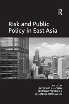 Paperback Risk and Public Policy in East Asia Book