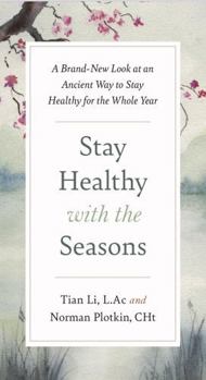 Paperback Stay Healthy with the Seasons Book