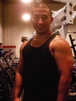 Paperback Gain Muscle NOW! The Book of Muscle Book