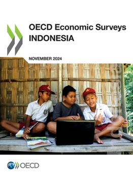Paperback OECD Economic Surveys: Indonesia 2024 Book