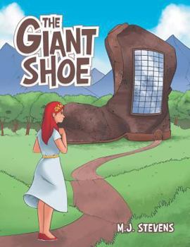 Paperback The Giant Shoe Book