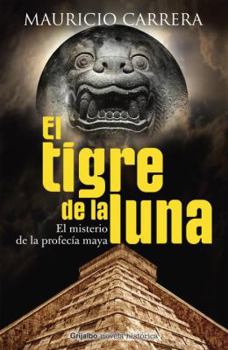 Paperback El tigre de la luna (Spanish Edition) Book