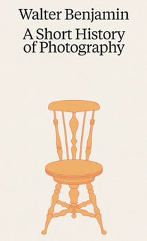 Paperback A Short History of Photography Book