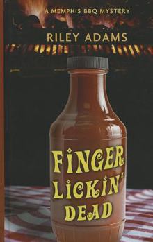 Hardcover Finger Lickin' Dead [Large Print] Book