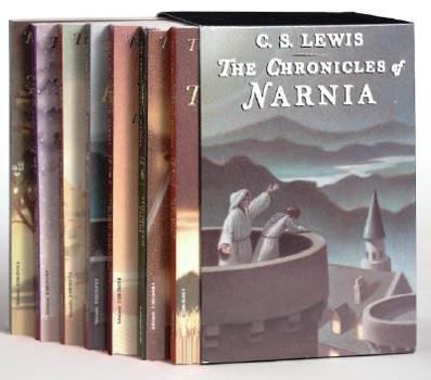 Paperback Chronicles of Narnia Boxed Set Book