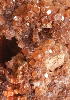 Yearless Weekly Planner - Aragonite: (7 x 10) Including: 2020, 2021, & 2022 Calendars (Crystal Photography)