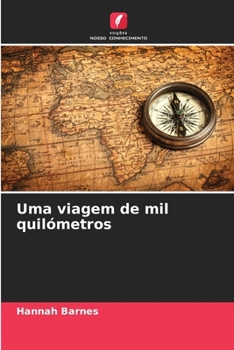 Paperback Uma viagem de mil quilómetros [Portuguese] Book