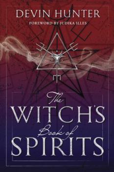 Paperback The Witch's Book of Spirits Book