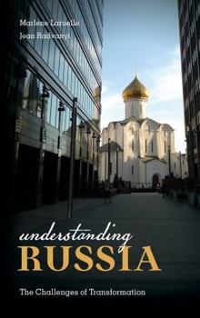 Paperback Understanding Russia: The Challenges of Transformation Book