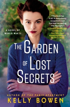 Paperback The Garden of Lost Secrets Book