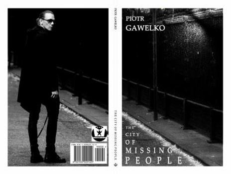 Paperback The City of Missing People Book