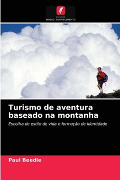 Paperback Turismo de aventura baseado na montanha [Portuguese] Book