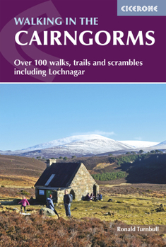 Paperback Walking in the Cairngorms Book