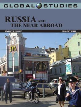 Paperback Global Studies: Russia and the Near Abroad Book