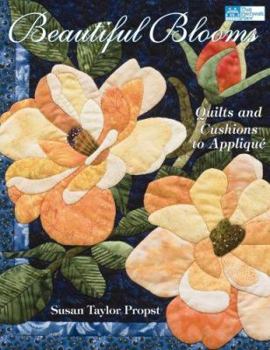 Paperback Beautiful Blooms: Quilts and Cushions to Applique Book