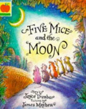 Paperback Five Mice and the Moon (Orchard Paperbacks) Book